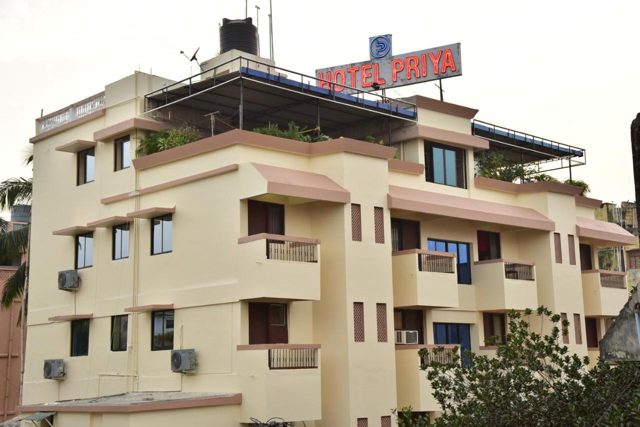 Hotel Priya Bhubaneswar Exterior photo